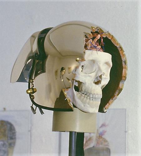 3 | "Psychogenes, anatomisches Modell", Allegorie der Eitelkeit,1989